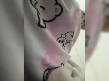 Bongacams Sex Cam of LittleToxic