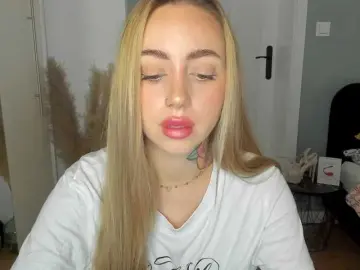 Bongacams Adult Webcam of SEXYcoralie