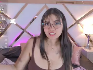 Bongacams Best Webcam of VioletGrey