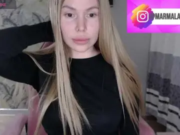 Bongacams Live Sex of Foxymoxy19