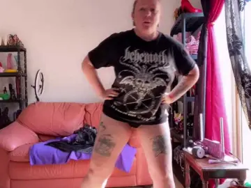 Bongacams Free Live Porn of NylonQueen