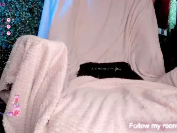 Bongacams Free Live Porn of LeenyLipss