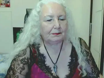 Bongacams Watch Live Sex Cams of grannywants