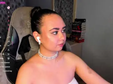 Bongacams Watch Live Sex Cams of -Carolina-