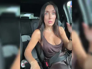 Bongacams Live Sex Cam of linahelen