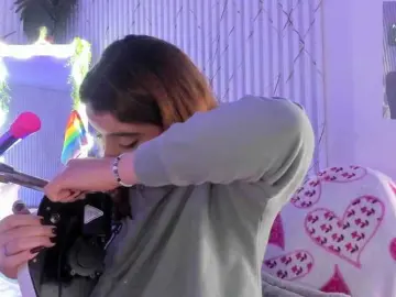 Bongacams Sex Cam of Naomy-tay1