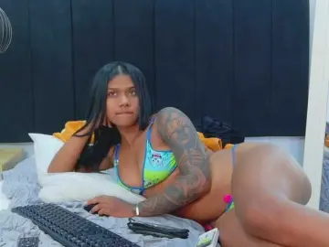 Bongacams Live Sex Cam of daddysneakin
