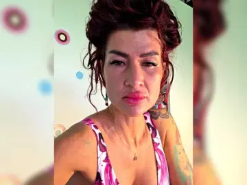 Bongacams Live Sex Cam of Irriis
