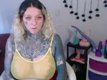 Bongacams Sex Chat of sloppytitss