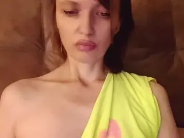 Bongacams Sex Cam of lilisexy14