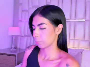 Bongacams Sex Cam of MaiaWatson