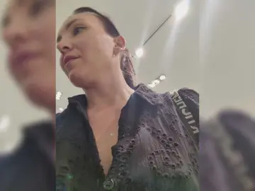 Bongacams Live Sex of DIVORA