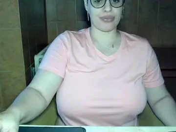 Bongacams Adult Webcams of MoniqQuuen