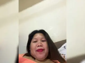 Bongacams Watch Live Sex Cams of ChubbyBabe31