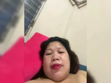 Bongacams Nude Webcam of ChubbyBabe31
