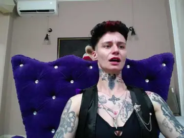 Bongacams Live Sex Cam of KennysXX