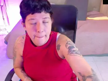Bongacams Watch Live Sex Cams of chloe-rosse