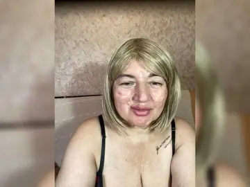 Bongacams Free Porn Cam of SVETIKBOMBOCHKA