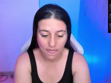 Bongacams Free Porn Cam of Saskyaajohnson