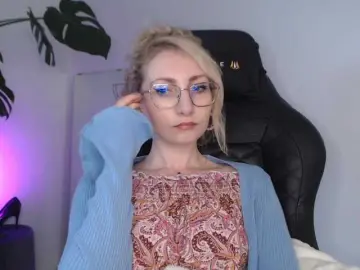 Bongacams Live Sex Cam of CinderellaMoon
