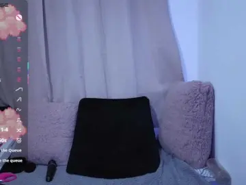 Bongacams Sex Cam of Lesliee22