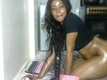 Bongacams Free Live Porn of Petitlexxi