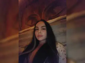 Bongacams Best Webcam of your-red-wine