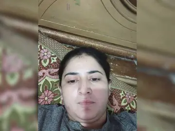 Bongacams Watch Live Sex Cams of Khadija3