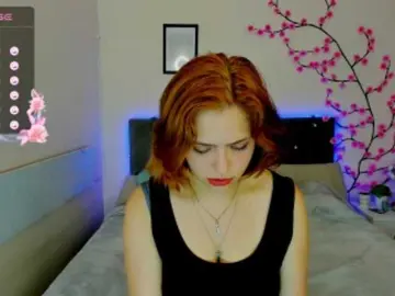 Bongacams Live Sex of DellaRowwe