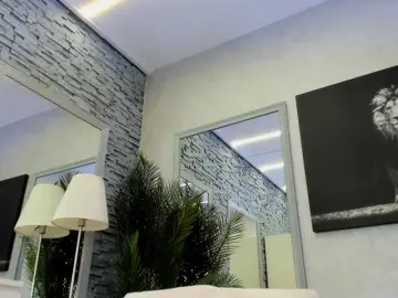Bongacams Free Porn Cam of Reina-Cummings