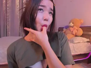 Bongacams Nude Webcam of Dollyiaa