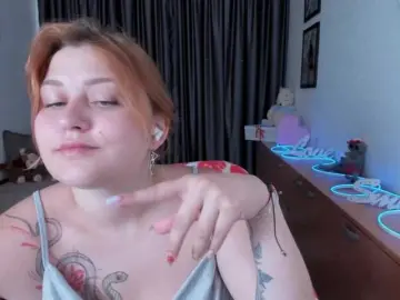 Bongacams Watch Live Sex Cams of WhisperOfSiren
