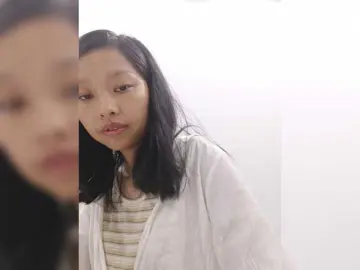 Bongacams Watch Live Sex Cams of Selinababy99