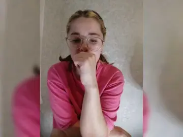 Bongacams Free Live Porn of kroshka-meow