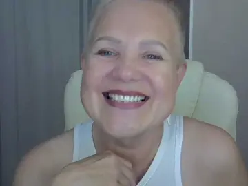 Bongacams Live Sex Cam of IFannyLove