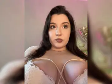 Bongacams Adult Video Chat of M-O-L-N-I-Y-A