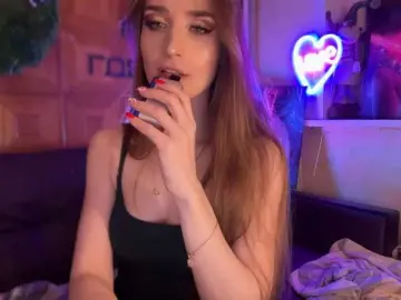 Bongacams Sex Chat of CandyBoom