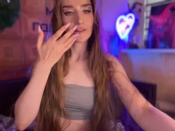 Bongacams Free Live Porn of CandyBoom