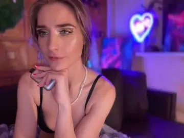 Bongacams Private Sex Chat of CandyBoom