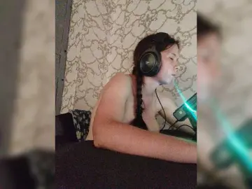 Bongacams Watch Live Sex Cams of Kisa-malaya