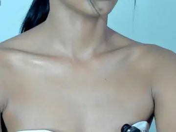 Bongacams Free Live Porn of BarbieHotLaura