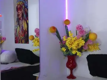 Bongacams Best live sex cam show of LittleSky