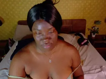 Bongacams Adult Video Chat of curvynaomhy