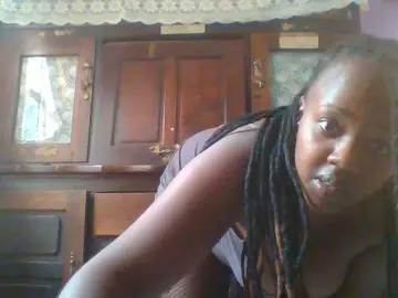 Bongacams Best live sex cam show of Sexymamasirra22