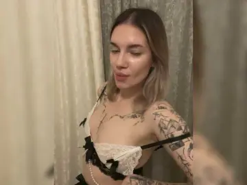 Bongacams Best live sex cam show of Millashaa
