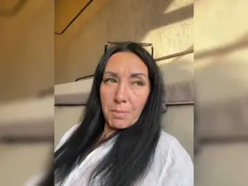 Bongacams Live Sex of KarolinaMilf