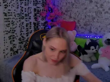 Bongacams Sex Cam of GinaGinaLove
