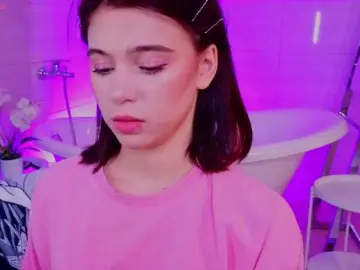 Bongacams Sex Cam of CoralineJones