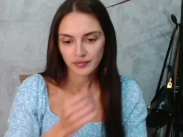 Bongacams Nude Webcam of FlirtyRoxi