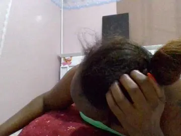 Bongacams Live Sex Cam of cutelizah